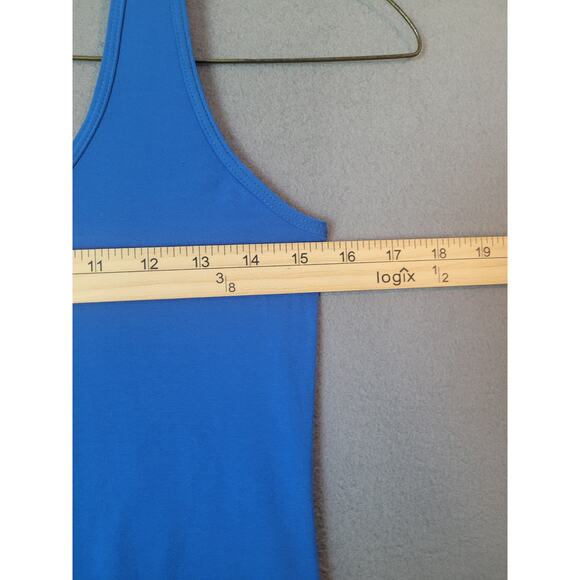 Xersion Blue Racerback Performance Tank Top Women’s Large Activewear EUC - Picture 4 of 5